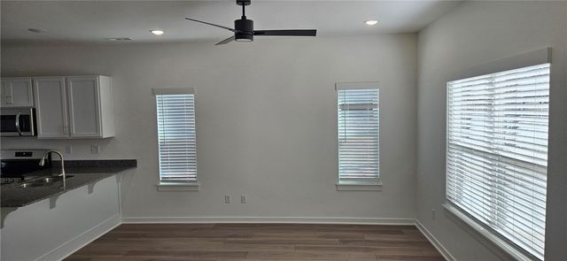 1378 Mt. Comfort 1, Fayetteville, AR 72701