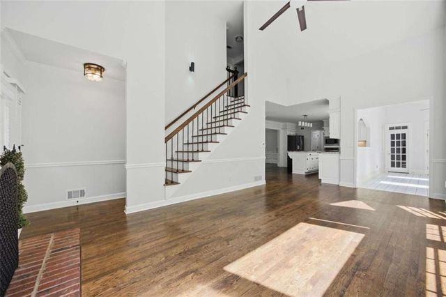 7525 S Spalding Lake Drive, Sandy Springs, GA 30350