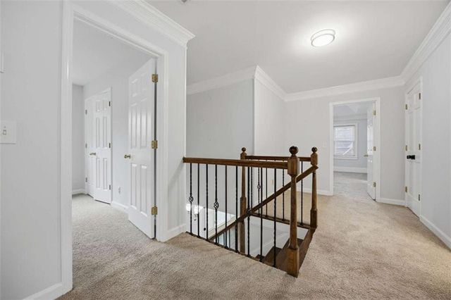 7525 S Spalding Lake Drive, Sandy Springs, GA 30350