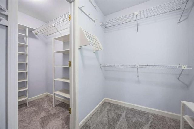 7525 S Spalding Lake Drive, Sandy Springs, GA 30350