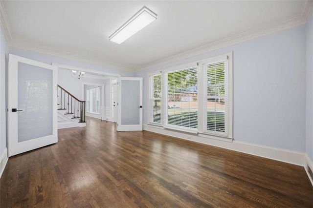 7525 S Spalding Lake Drive, Sandy Springs, GA 30350