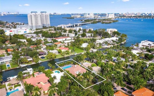 1025 Belle Meade Island Dr, Miami, FL 33138