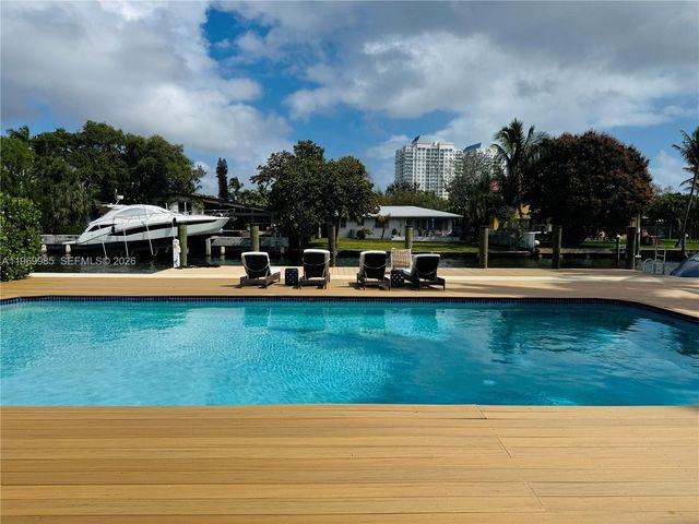 1025 Belle Meade Island Dr, Miami, FL 33138