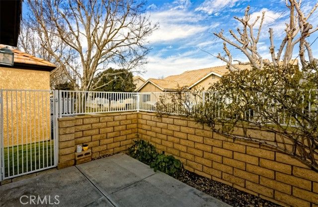 19028 Stoddard Way, Apple Valley, CA 92308