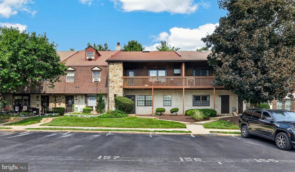 157 WEEDON CT #157, WEST CHESTER, PA 19380 — exterior
