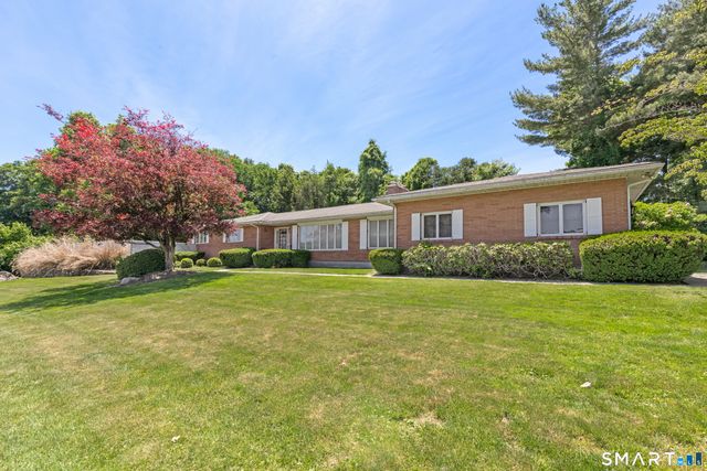 319 Maybrook Road, Waterbury, CT 06708