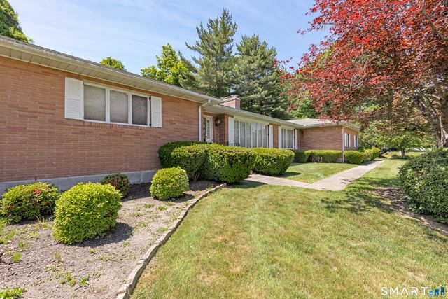 319 Maybrook Road, Waterbury, CT 06708