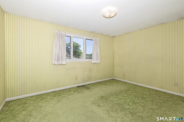 319 Maybrook Road, Waterbury, CT 06708