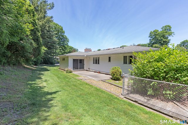 319 Maybrook Road, Waterbury, CT 06708