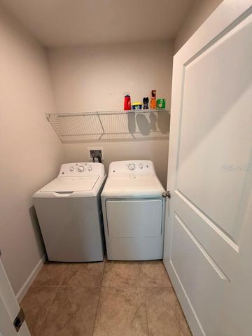 1052 KOBUK STREET, Haines City, FL 33844