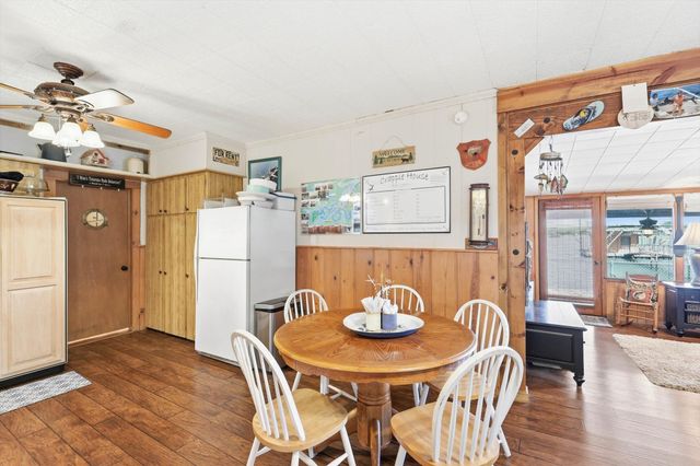 4513 Chapel Road, Possum Kingdom Lake, TX 76450