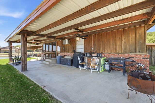 4513 Chapel Road, Possum Kingdom Lake, TX 76450
