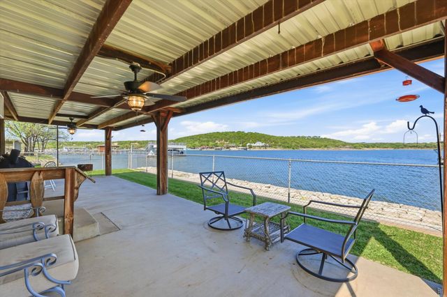 4513 Chapel Road, Possum Kingdom Lake, TX 76450