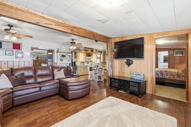 4513 Chapel Road, Possum Kingdom Lake, TX 76450