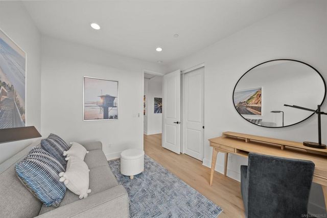1260 Molara Ln, Encinitas, CA 92024