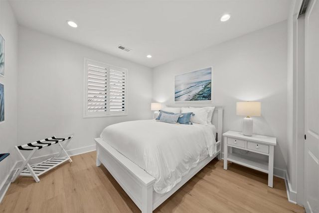 1260 Molara Ln, Encinitas, CA 92024