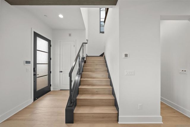 1260 Molara Ln, Encinitas, CA 92024