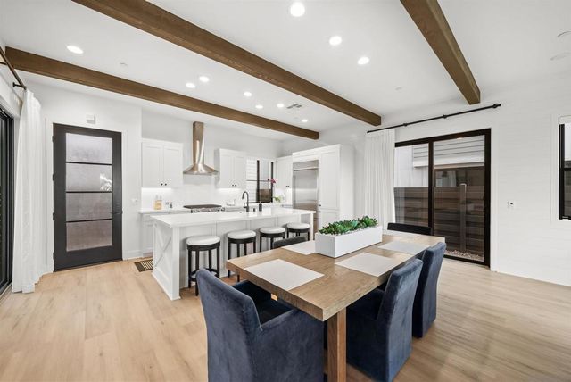 1260 Molara Ln, Encinitas, CA 92024