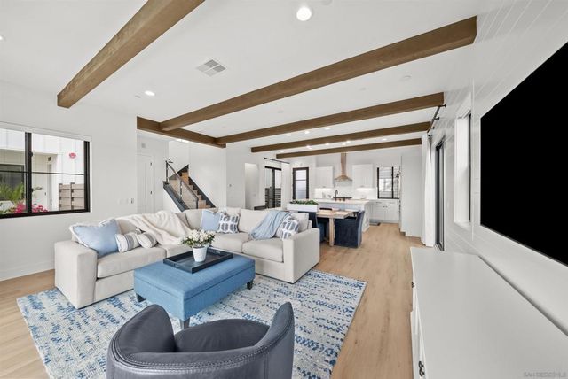 1260 Molara Ln, Encinitas, CA 92024