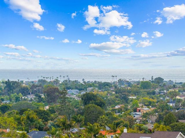 1260 Molara Ln, Encinitas, CA 92024