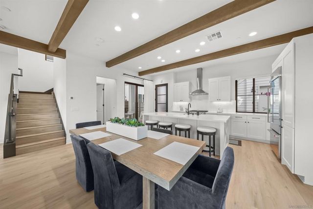 1260 Molara Ln, Encinitas, CA 92024