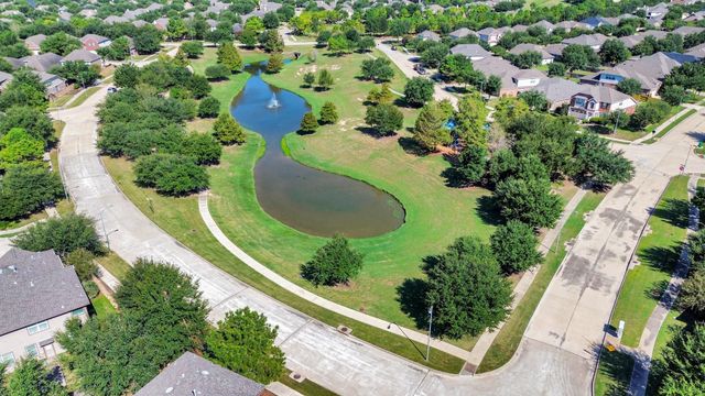 6426 Haywards Crossing South Circle, Katy, TX 77494