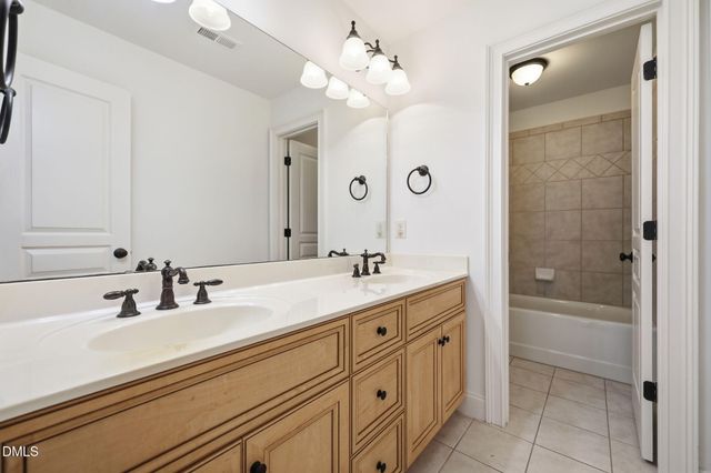 1352 Old Bramble Lane, Fuquay Varina, NC 27526