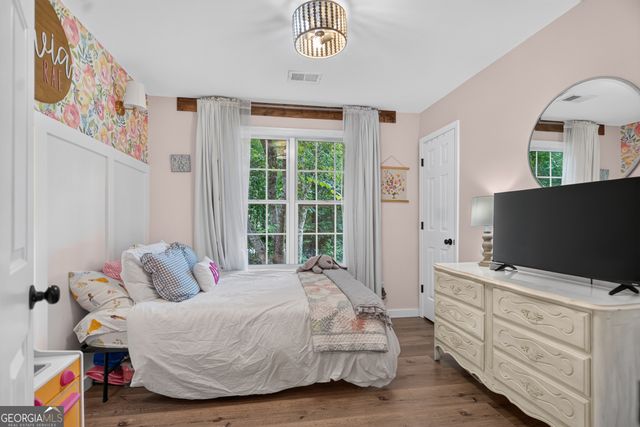 50 Walton Woods Drive, Newnan, GA 30263