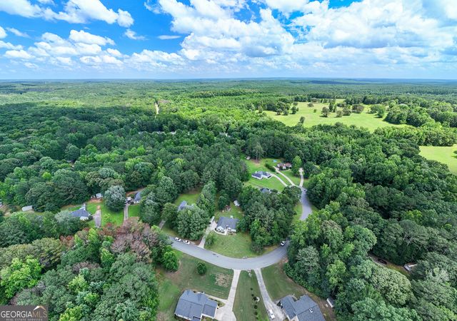 50 Walton Woods Drive, Newnan, GA 30263