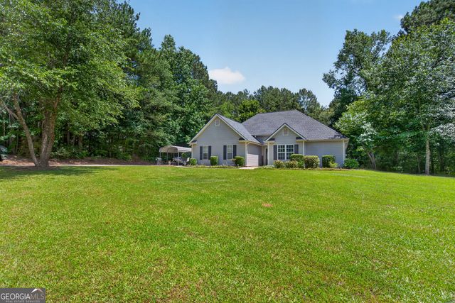 50 Walton Woods Drive, Newnan, GA 30263