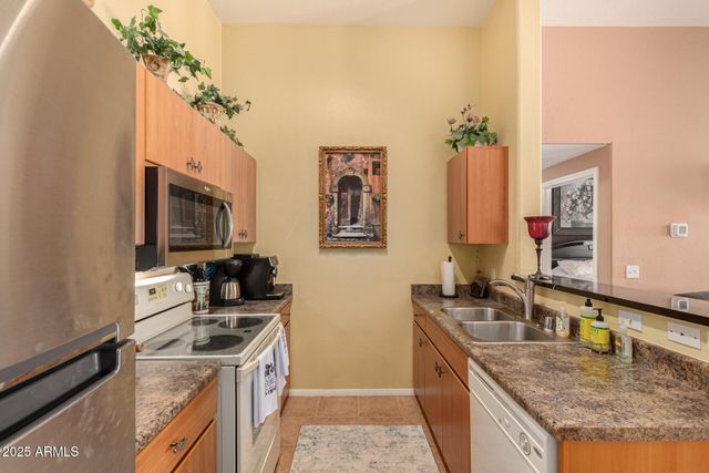 14250 W WIGWAM Boulevard 2624, Litchfield Park, AZ 85340