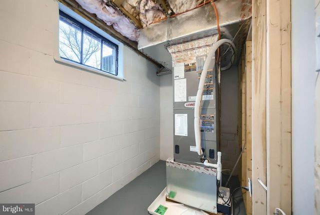 287 CHESTNUT HILL RD, York, PA 17402