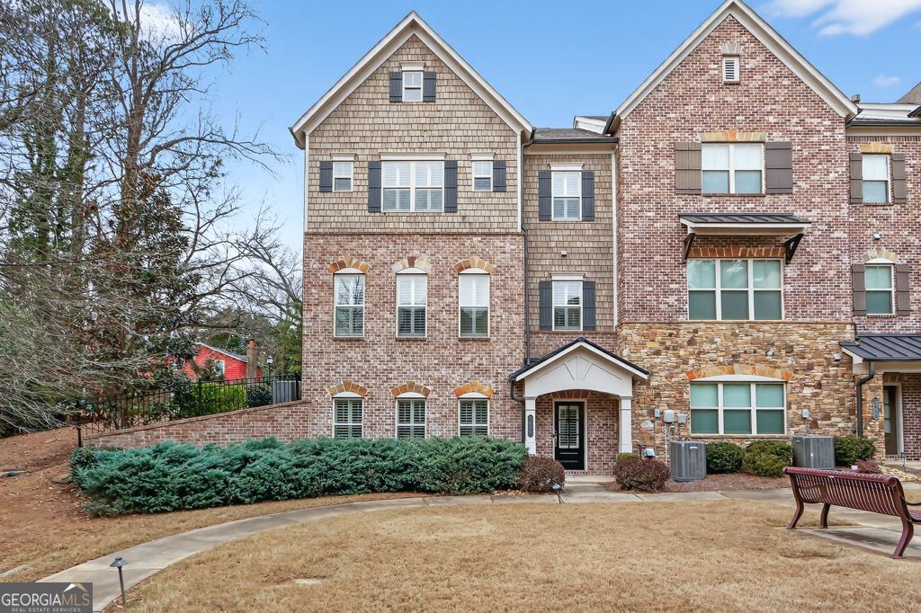 1654 Hammock Drive, Smyrna, GA 30080