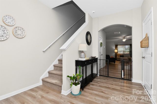 2017 Karen Woods Lane, Charlotte, NC 28216