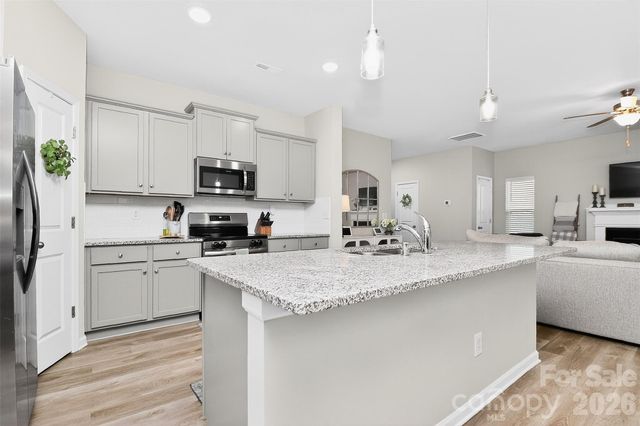 2017 Karen Woods Lane, Charlotte, NC 28216