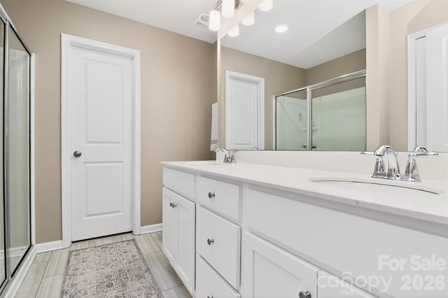 2017 Karen Woods Lane, Charlotte, NC 28216