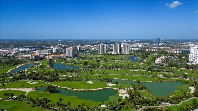 19667 Turnberry Way 19K, Aventura, FL 33180