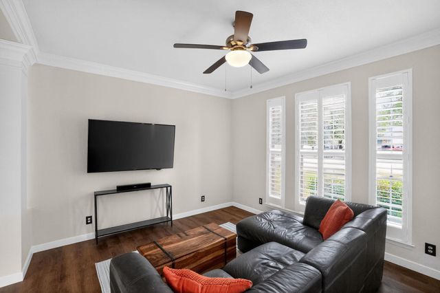 8113 Willet TRL, Austin, TX 78745