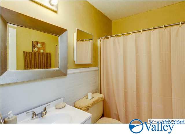 127 Frankie Lane, Madison, AL 35757