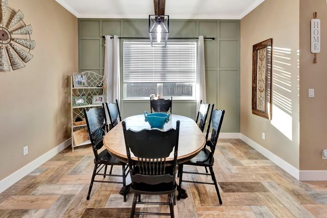 804 Catclaw Lane, Edna, TX 77957