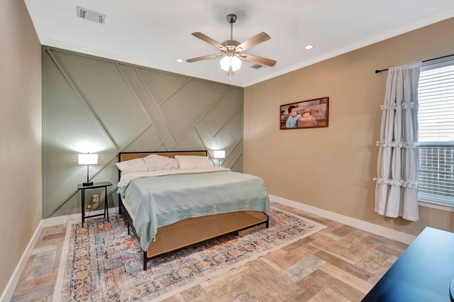 804 Catclaw Lane, Edna, TX 77957