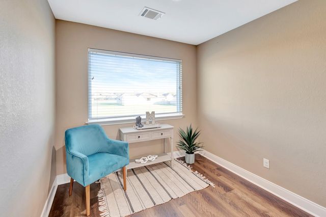 804 Catclaw Lane, Edna, TX 77957