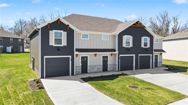 507 Pine Drive, Odessa, MO 64076