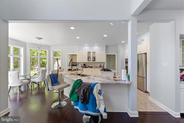 612 PINEVIEW DR, Galloway, NJ 08205
