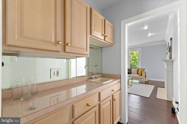 612 PINEVIEW DR, Galloway, NJ 08205