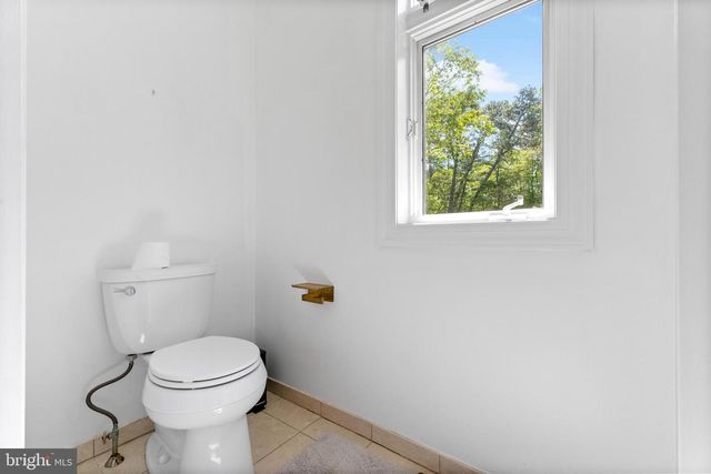 612 PINEVIEW DR, Galloway, NJ 08205
