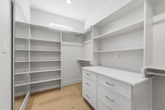 8553 Forum Drive, Houston, TX 77055