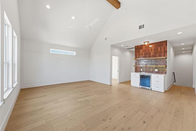 8553 Forum Drive, Houston, TX 77055