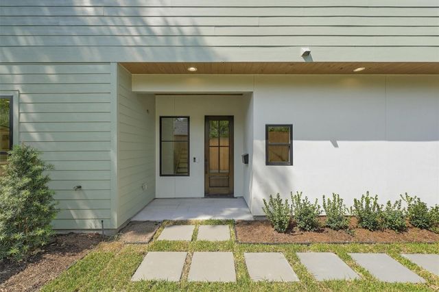 8553 Forum Drive, Houston, TX 77055