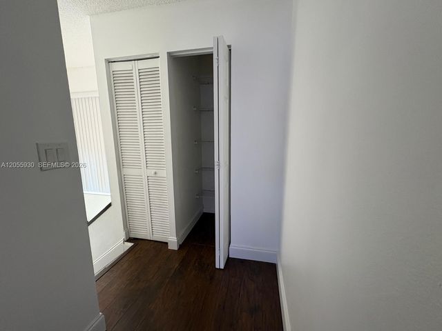 6979 SW 110th Ct, Miami, FL 33173